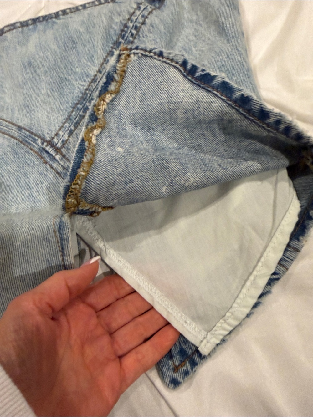 NWOT DALA Light Wash Denim Cropped Tank Top Size XS - Picture 4 of 7